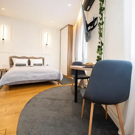 Central Belgrade Apartments *